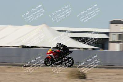 media/Oct-30-2025-Racers Edge (Thu) [[dabbdaf680]]/3-B Group/Session 5 Front Straight Speed/